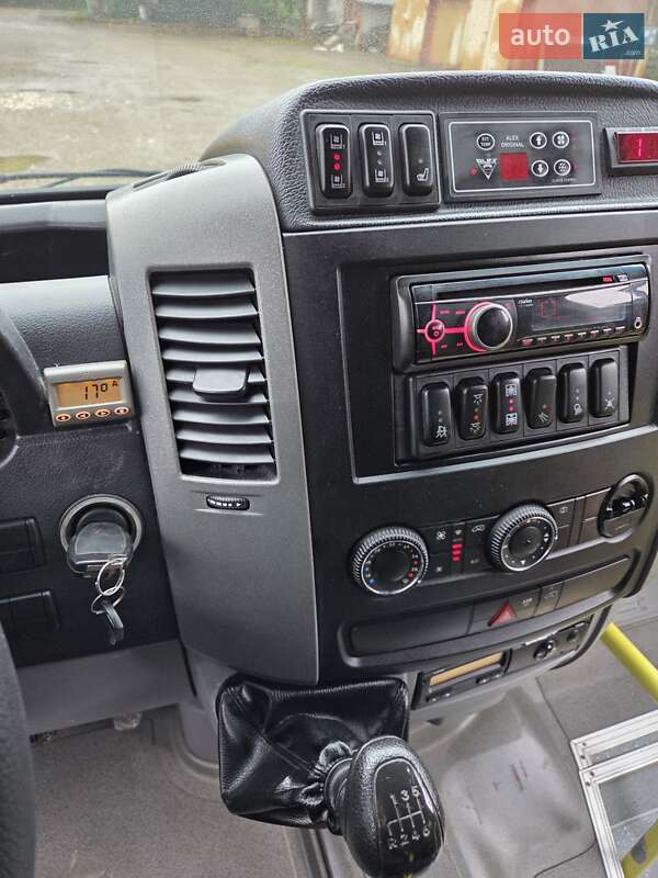 Туристический / Междугородний автобус Mercedes-Benz Sprinter 2012 в Черновцах фото 47 Туристический / Междугородний автобус Mercedes-Benz Sprinter 2012 в Черновцах