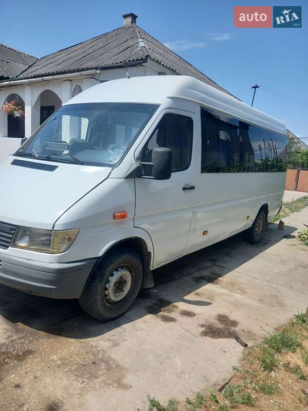 Туристический / Междугородний автобус Mercedes-Benz Sprinter 1998 в Берегово фото 4 Туристический / Междугородний автобус Mercedes-Benz Sprinter 1998 в Берегово