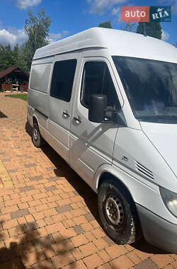 Грузопассажирский фургон Mercedes-Benz Sprinter 2006 в 