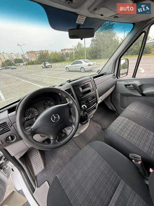 Інші вантажівки Mercedes-Benz Sprinter 2015 в Чернівцях