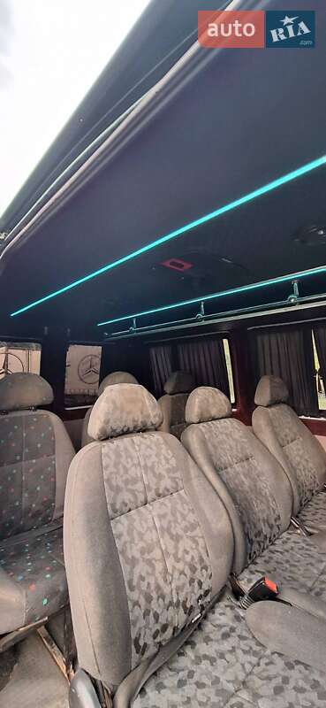 Микроавтобус Mercedes-Benz Sprinter 2004 в Виноградове