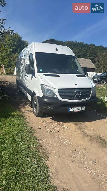 Вантажний фургон Mercedes-Benz Sprinter 2014 в Приборжавском