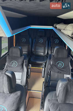 Микроавтобус Mercedes-Benz Sprinter 2022 в 