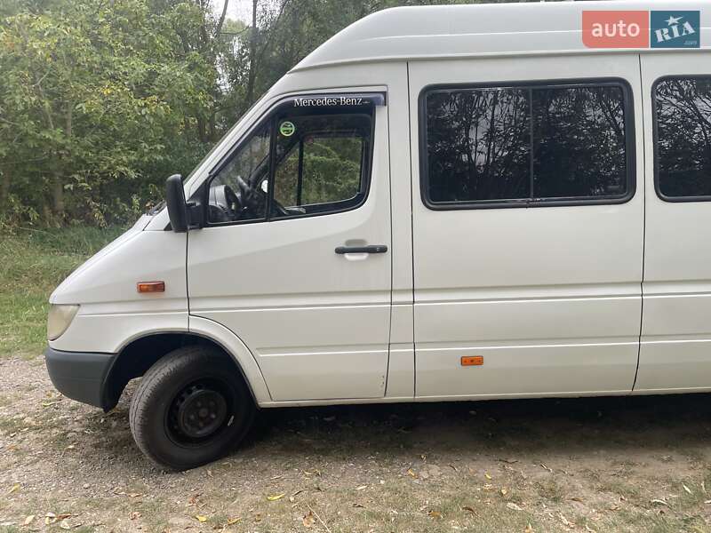 Микроавтобус Mercedes-Benz Sprinter 2005 в Богородчанах фото 3 Микроавтобус Mercedes-Benz Sprinter 2005 в Богородчанах
