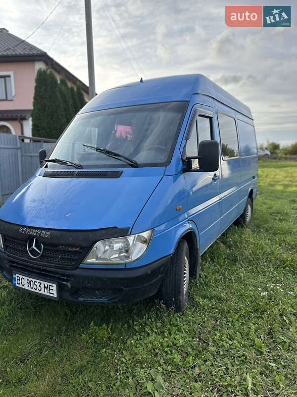 Микроавтобус Mercedes-Benz Sprinter 2005 в Львове