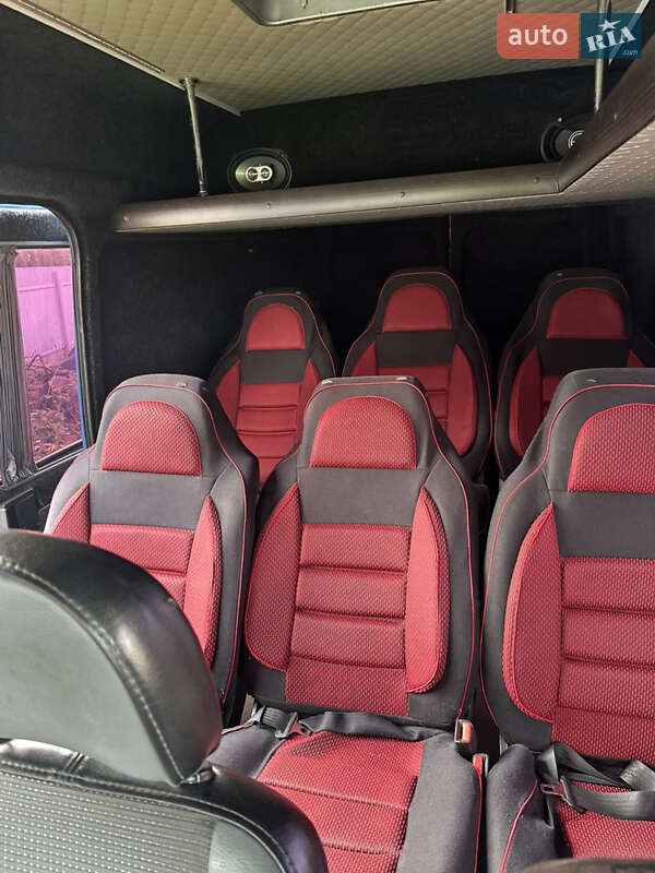 Микроавтобус Mercedes-Benz Sprinter 2005 в Львове