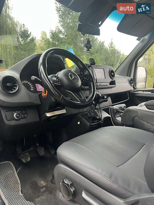Микроавтобус Mercedes-Benz Sprinter 2018 в Ивано-Франковске