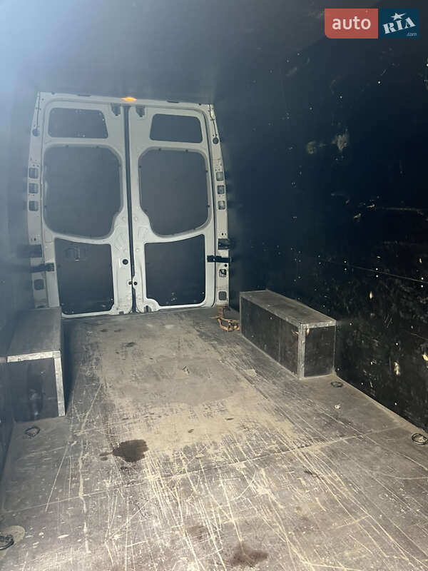 Вантажний фургон Mercedes-Benz Sprinter 2017 в Дніпрі