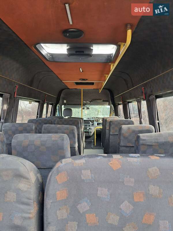 Приміський автобус Mercedes-Benz Sprinter 2001 в Борисполі
