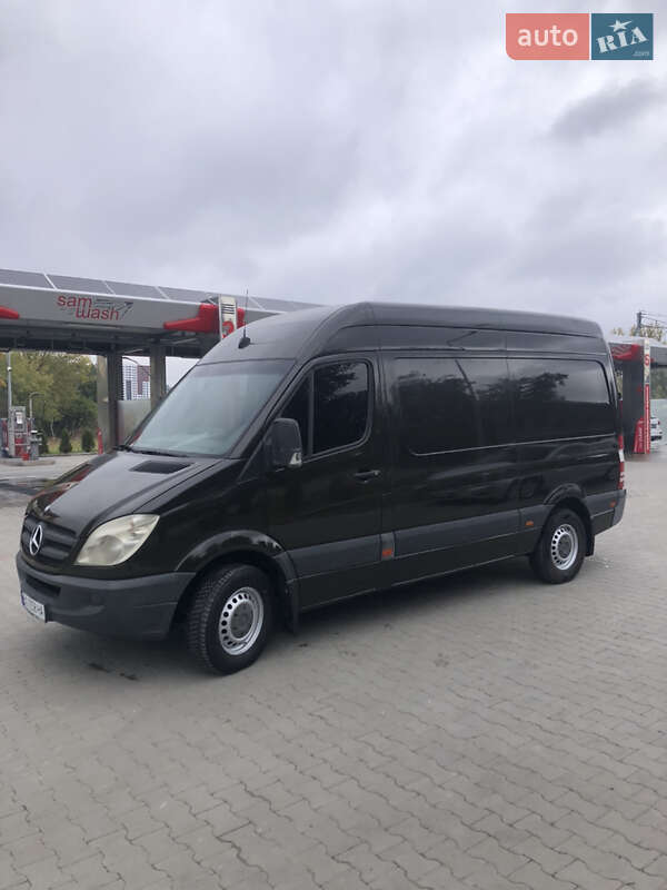 Вантажний фургон Mercedes-Benz Sprinter 2009 в Тернополі
