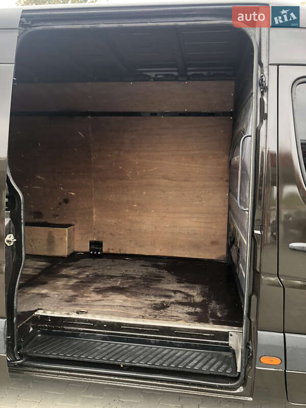 Вантажний фургон Mercedes-Benz Sprinter 2009 в Тернополі