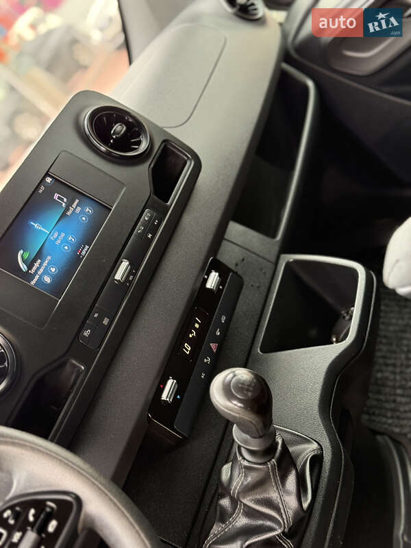 Грузовой фургон Mercedes-Benz Sprinter 2022 в Ровно