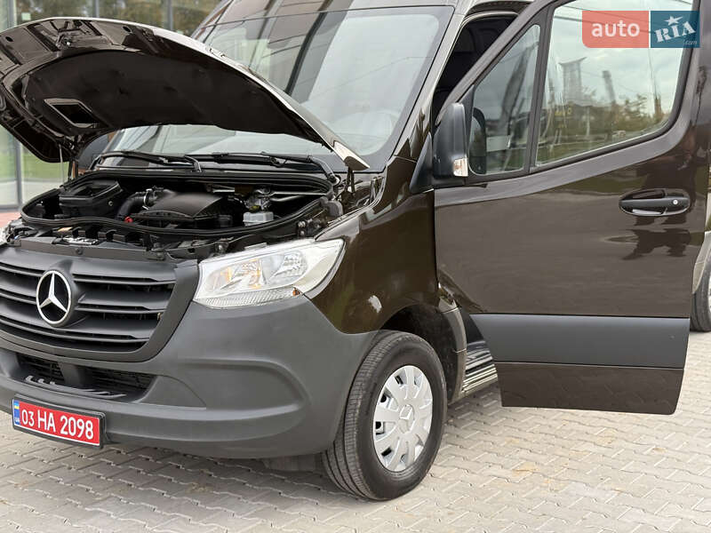 Грузовой фургон Mercedes-Benz Sprinter 2022 в Ровно