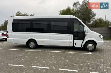 Туристический / Междугородний автобус Mercedes-Benz Sprinter 2012 в Хотине