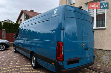 Грузовой фургон Mercedes-Benz Sprinter 2019 в  фото 18 Грузовой фургон Mercedes-Benz Sprinter 2019 в