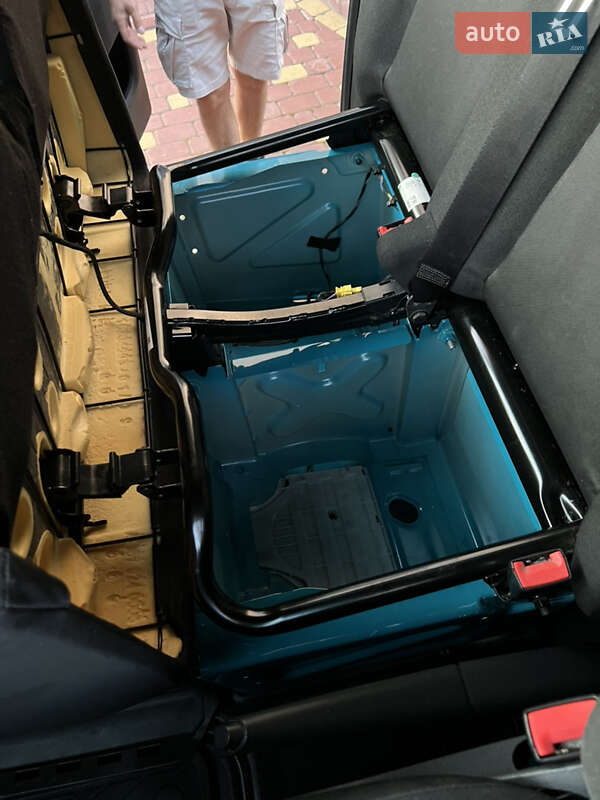 Грузовой фургон Mercedes-Benz Sprinter 2019 в Тернополе фото 39 Грузовой фургон Mercedes-Benz Sprinter 2019 в Тернополе