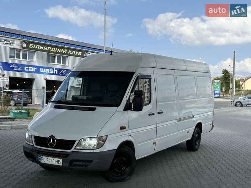 Грузовой фургон Mercedes-Benz Sprinter 2004 в Хмельницком
