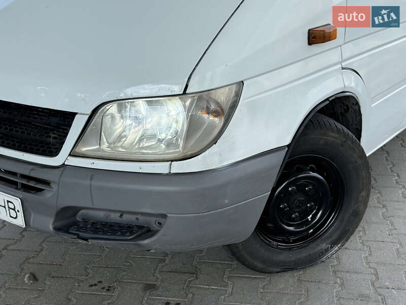 Грузовой фургон Mercedes-Benz Sprinter 2004 в Хмельницком