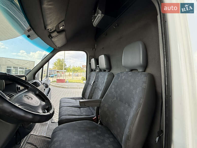 Грузовой фургон Mercedes-Benz Sprinter 2004 в Хмельницком