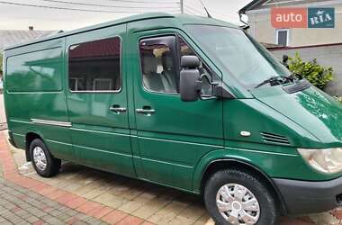Микроавтобус Mercedes-Benz Sprinter 2005 в  фото 2 Микроавтобус Mercedes-Benz Sprinter 2005 в