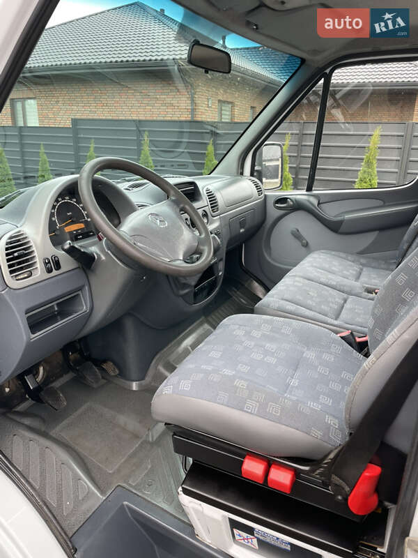 Борт Mercedes-Benz Sprinter 2004 в Луцке