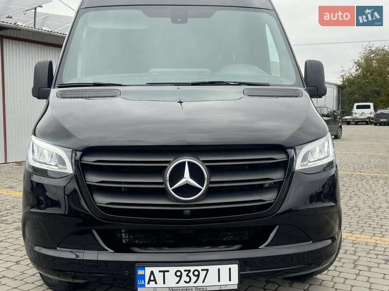 Грузопассажирский фургон Mercedes-Benz Sprinter 2021 в Ивано-Франковске