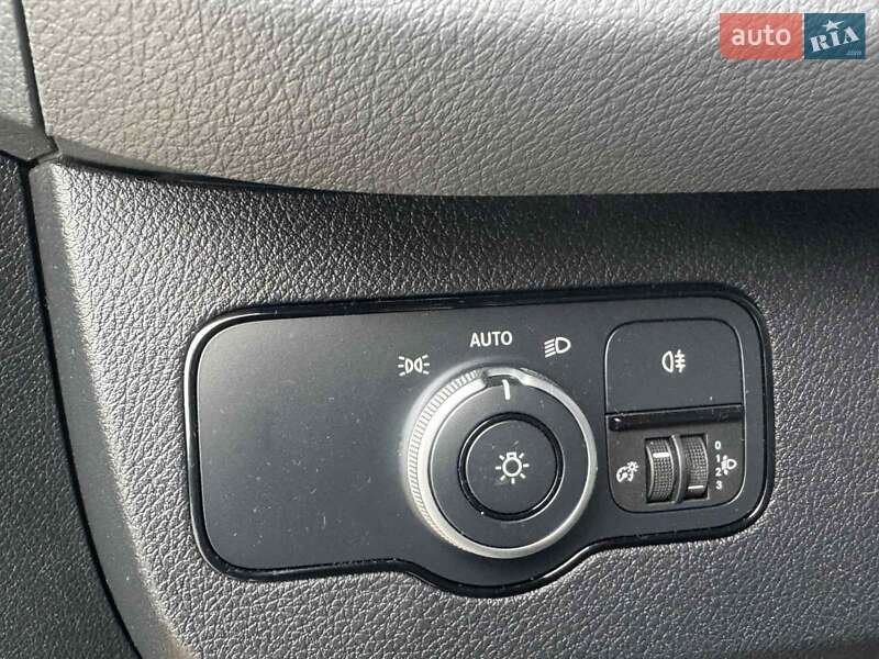 Грузопассажирский фургон Mercedes-Benz Sprinter 2021 в Ивано-Франковске