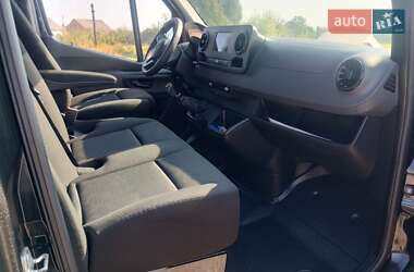 Грузовой фургон Mercedes-Benz Sprinter 2019 в  фото 19 Грузовой фургон Mercedes-Benz Sprinter 2019 в