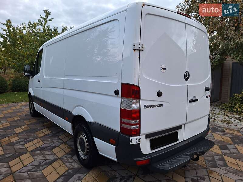 Грузовой фургон Mercedes-Benz Sprinter 2009 в Городище