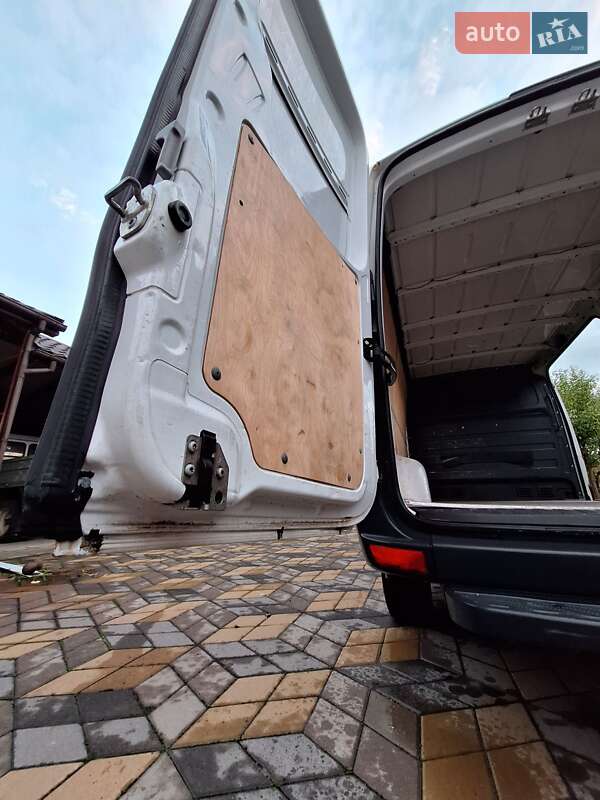 Грузовой фургон Mercedes-Benz Sprinter 2009 в Городище
