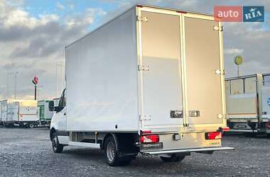 Вантажний фургон Mercedes-Benz Sprinter 2021 в 