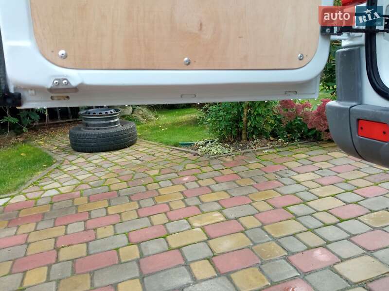 Грузовой фургон Mercedes-Benz Sprinter 2006 в Луцке