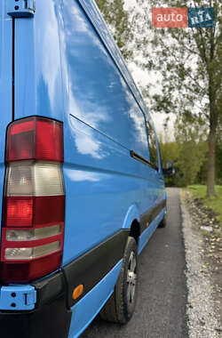Микроавтобус грузовой (до 3,5т) Mercedes-Benz Sprinter 2011 в 