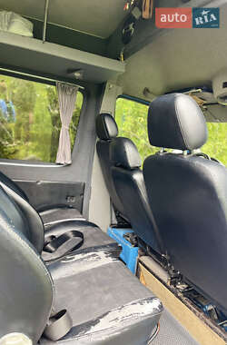 Микроавтобус грузовой (до 3,5т) Mercedes-Benz Sprinter 2011 в 