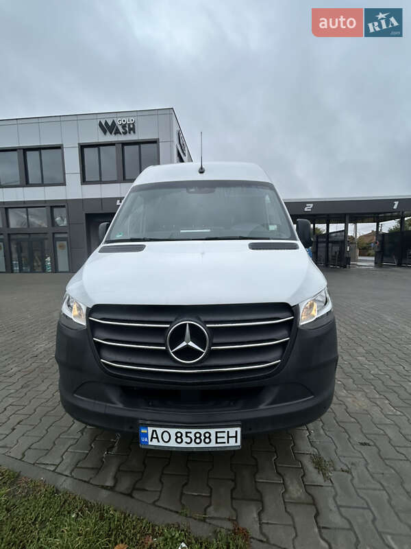 Вантажний фургон Mercedes-Benz Sprinter 2020 в Береговому