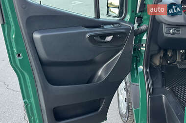 Вантажний фургон Mercedes-Benz Sprinter 2022 в 