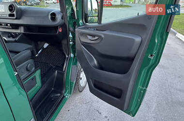Вантажний фургон Mercedes-Benz Sprinter 2022 в 