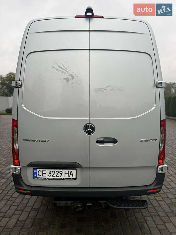 Грузовой фургон Mercedes-Benz Sprinter 2019 в Черновцах