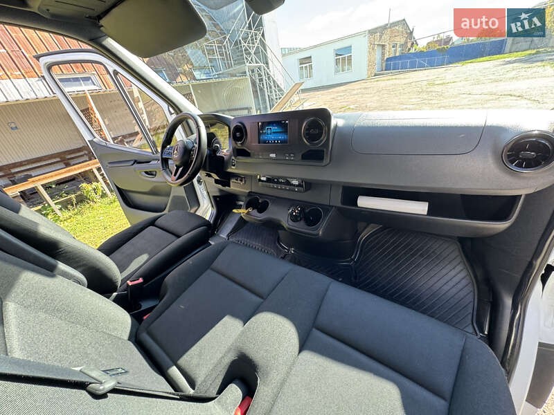 Вантажний фургон Mercedes-Benz Sprinter 2020 в Бердичеві