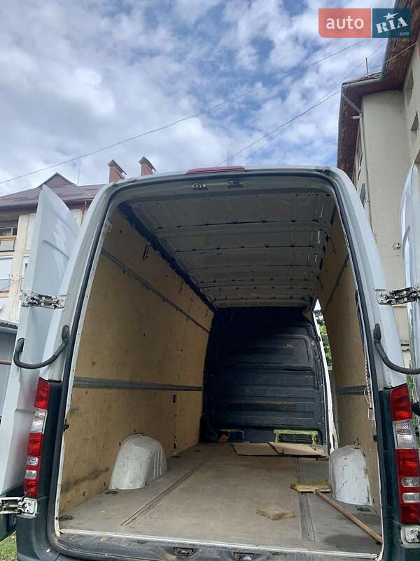 Микроавтобус грузовой (до 3,5т) Mercedes-Benz Sprinter 2015 в Мукачево