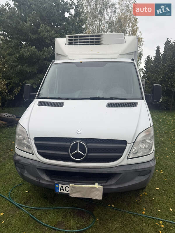 Рыбовоз Mercedes-Benz Sprinter 2011 в Липинах