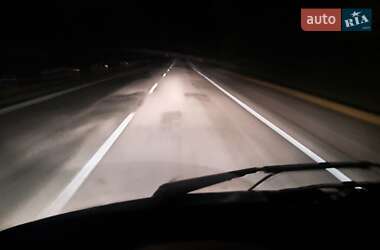 Грузопассажирский фургон Mercedes-Benz Sprinter 2004 в  фото 20 Грузопассажирский фургон Mercedes-Benz Sprinter 2004 в
