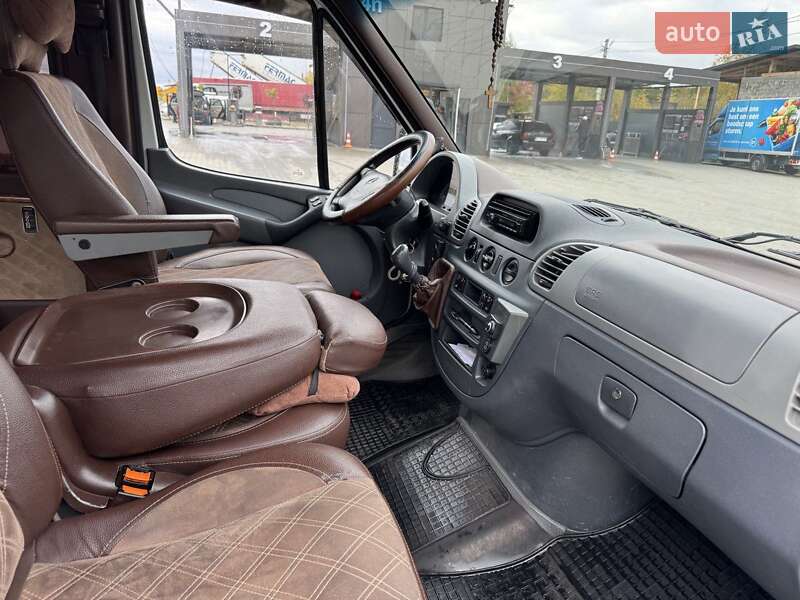 Микроавтобус Mercedes-Benz Sprinter 2005 в Калуше