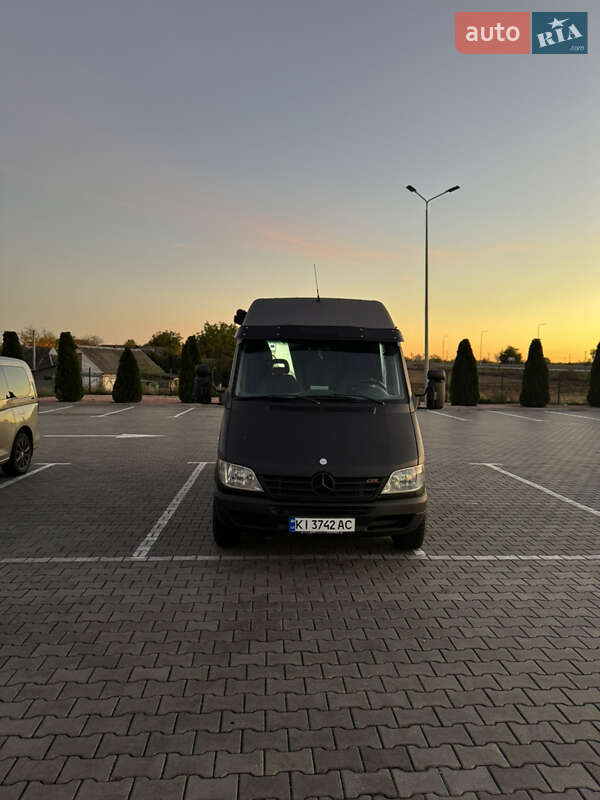 Будинок на колесах Mercedes-Benz Sprinter 2005 в Ірпені
