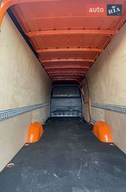 Грузовой фургон Mercedes-Benz Sprinter 2021 в 