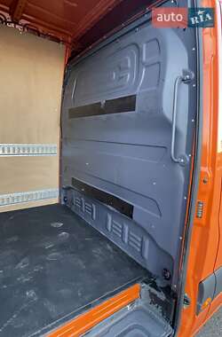 Грузовой фургон Mercedes-Benz Sprinter 2021 в 