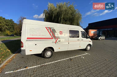Вантажний фургон Mercedes-Benz Sprinter 2002 в  фото 16 Вантажний фургон Mercedes-Benz Sprinter 2002 в