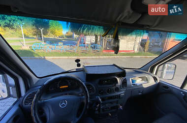 Вантажний фургон Mercedes-Benz Sprinter 2002 в  фото 26 Вантажний фургон Mercedes-Benz Sprinter 2002 в