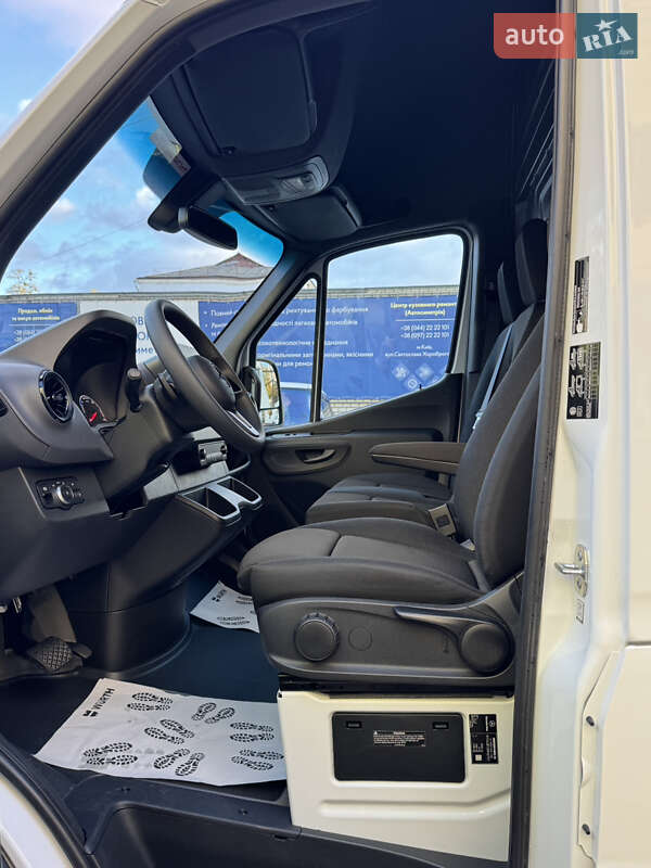 Грузовой фургон Mercedes-Benz Sprinter 2024 в Киеве фото 11 Грузовой фургон Mercedes-Benz Sprinter 2024 в Киеве