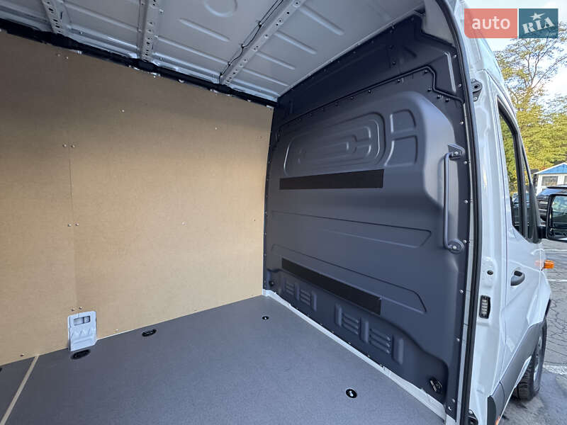 Грузовой фургон Mercedes-Benz Sprinter 2024 в Киеве фото 34 Грузовой фургон Mercedes-Benz Sprinter 2024 в Киеве
